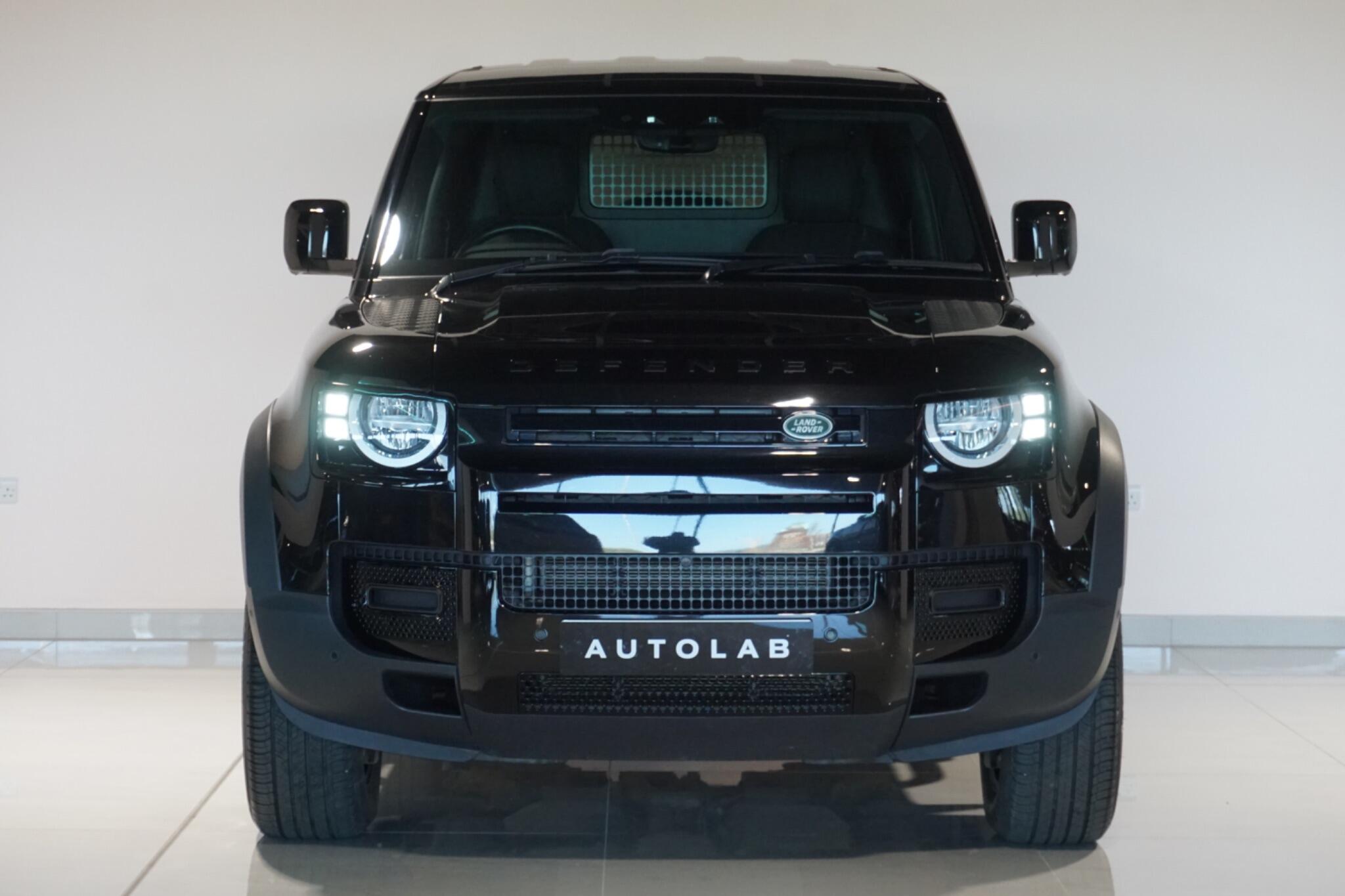Land Rover Defender 90 3.0 D250 MHEV Hard Top SUV 3dr Diesel Auto 4WD SWB Euro 6 (s/s) (250 ps)